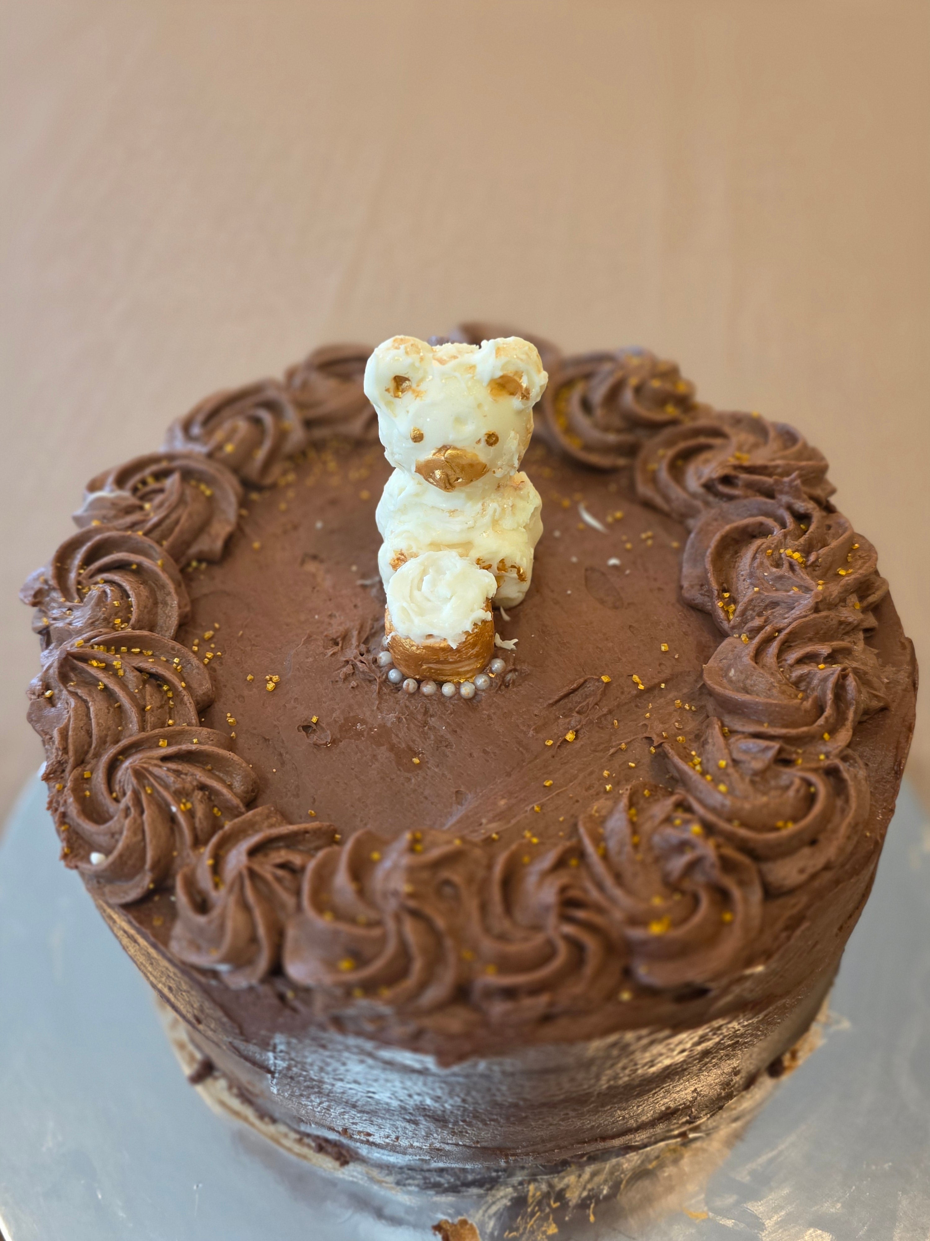 One tier cake
